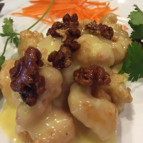 Honey Glazed Walnut Shrimp合桃虾.